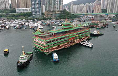 傾覆但未沉沒？ 香港珍寶海鮮舫謎團加深