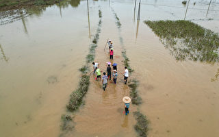 陝西漢江支流現超警戒洪水 安康萬餘人轉移