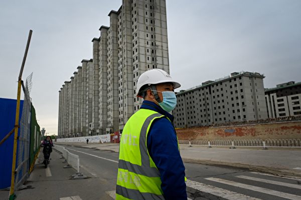 賣地收入銳減 中國地方財政受嚴重威脅