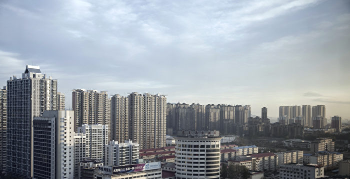 一线城市现抛售潮 中国楼市崩盘前兆？
