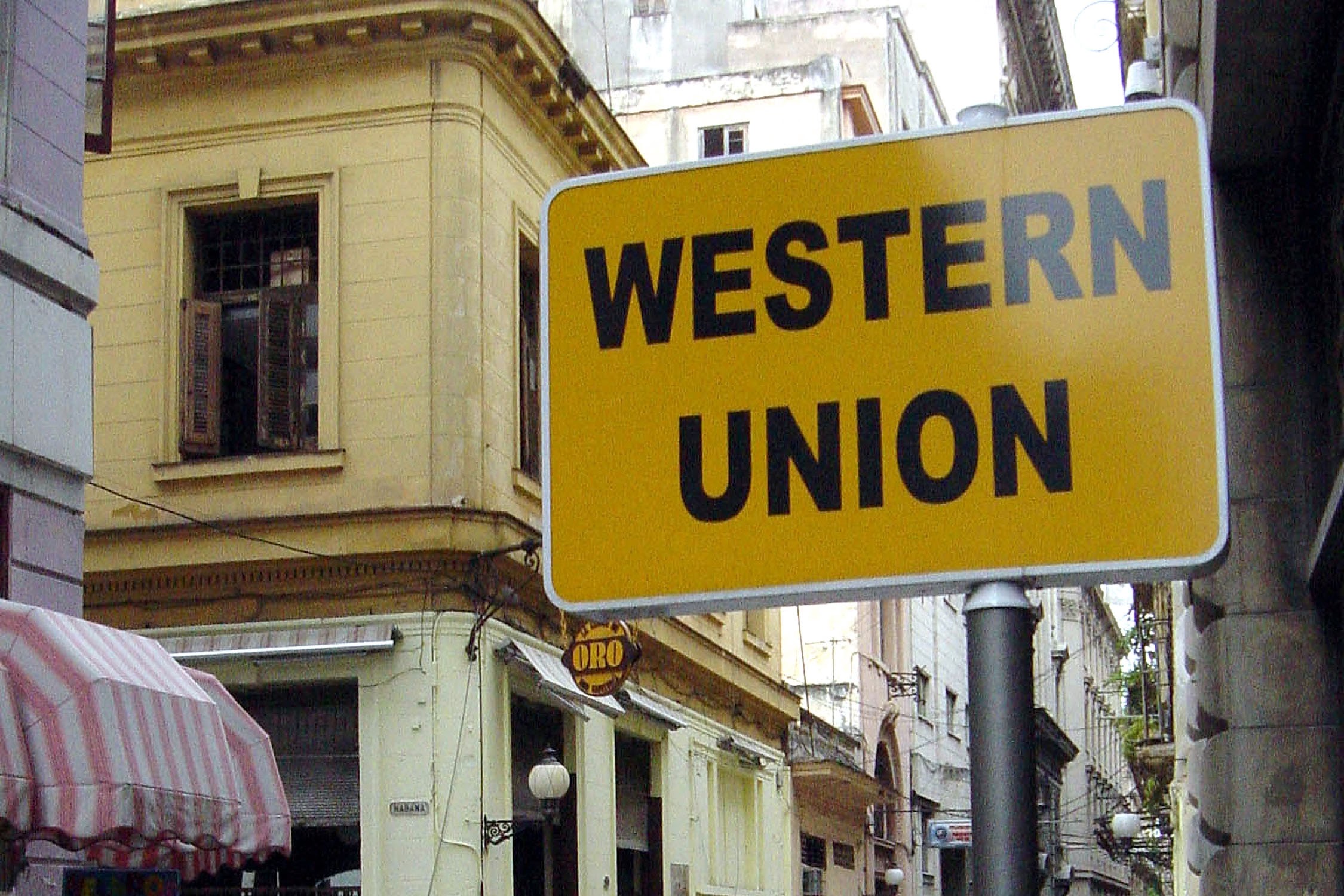 紐約僑胞：用西聯匯款在中國收款比往年難| 中國銀行業風險| 中國取款| 大紀元