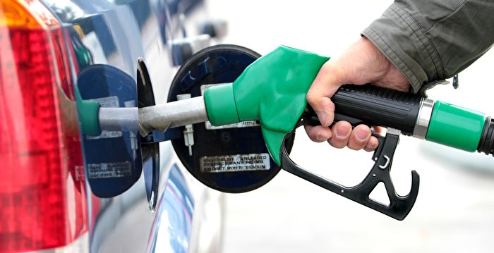 美国油价跌破四美元 五个月以来首次