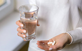 滥用抗生素可导致全身发炎和许多副作用。(Shutterstock)