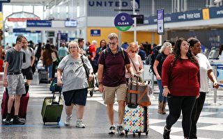 美周日逾九百航班被取消 六千多班机延误