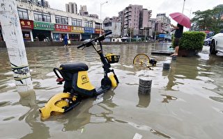 颱風「木蘭」登陸 廣東海南多地交通停運