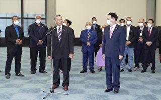 組圖：太平洋島國圖瓦盧總理伉儷率團訪台