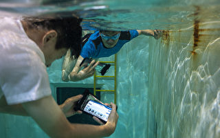 首款水底通訊App可讓手機水下收發訊息