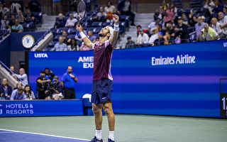 組圖：美網賽 卡恰諾夫5盤激戰晉級4強