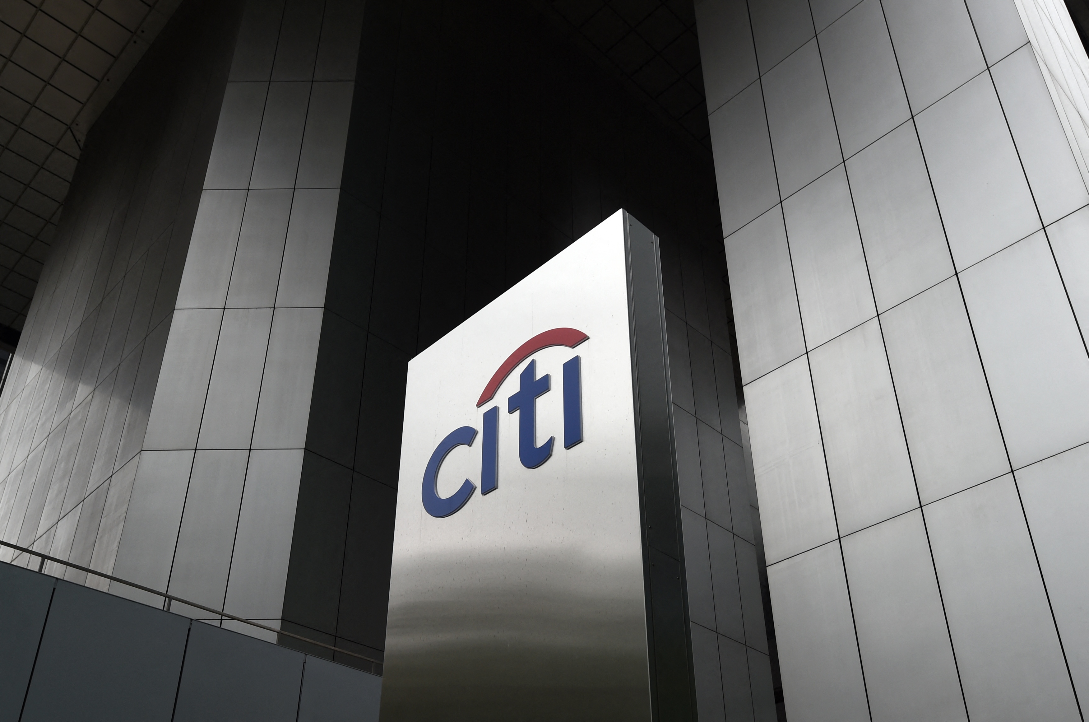 id13820080-574249.jpg