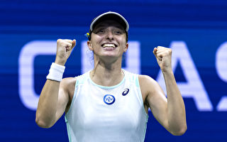 组图：美网赛 波兰选手斯维亚特克晋级决赛