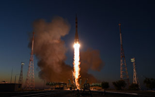 組圖：美俄宇航員乘太空飛船前往國際空間站