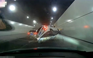 浙江衢州一隧道內8車追尾 現場慘烈
