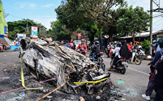 印尼足球骚乱174人死 总统吁重估比赛安全