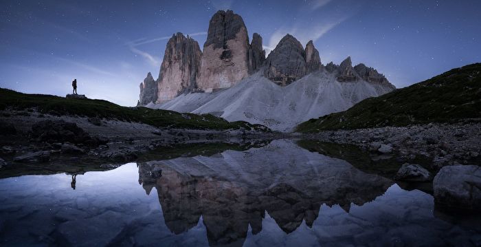 组图：摄影师无人山区露营 拍摄世界绝美风景