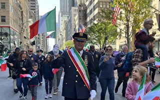 纽约“哥伦布日”游行 展现多元文化的盛会