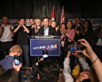 沈觀健當選溫哥華首位華裔市長