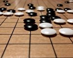 三国女子围棋擂台赛：吴侑珍因小失大 李赫取得二连胜
