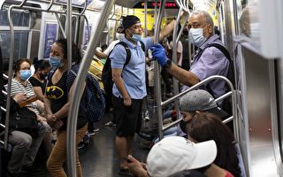 保持警覺 紐約市長建議搭地鐵不戴耳機 勿滑手機