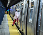 紐約地鐵作業列車起火致14傷 部分路線延誤