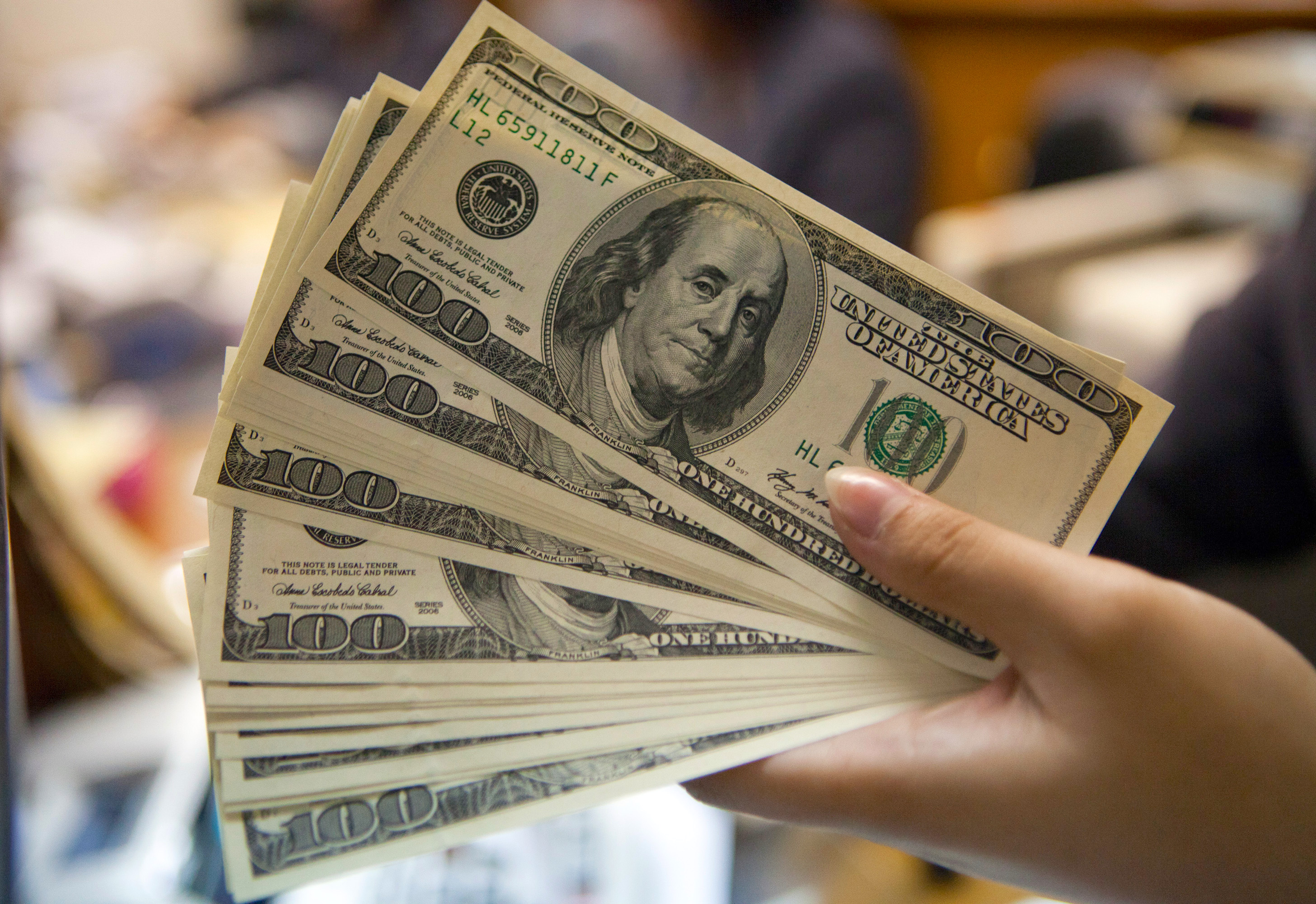 名家专栏】强势美元加速全球并购| 大纪元