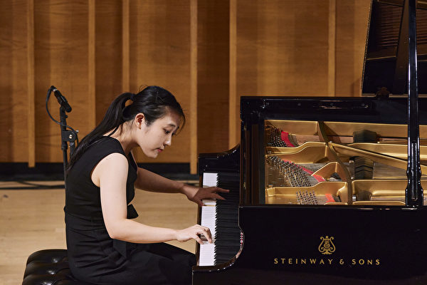【快讯】第六届新唐人国际钢琴大赛开赛