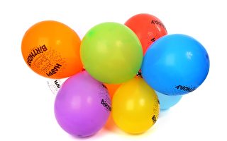 美男童生日气球飘到800公里外 意外收到礼物