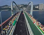 香港公益金百萬行於將軍澳跨灣連接路舉行