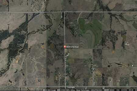 俄克拉荷馬州大麻農場的案發地點位於亨尼西市（Hennessey）的北2760路（North 2760 Road）。
