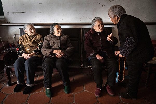 中國老齡化呈五特點 需護理的老人逾4500萬