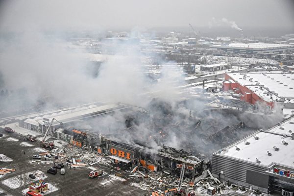 莫斯科市郊七千平米商場大火 一人死亡