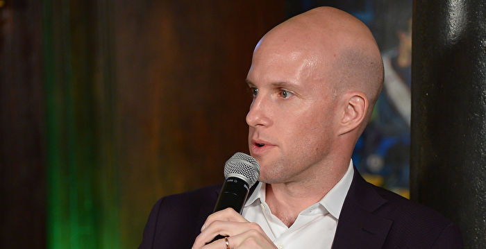 美国名记者报导世界杯时突离世