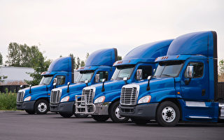 新年伊始 加國將強制卡車司機使用監控設備