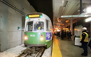 MBTA绿线延伸 地铁开进塔夫茨大学
