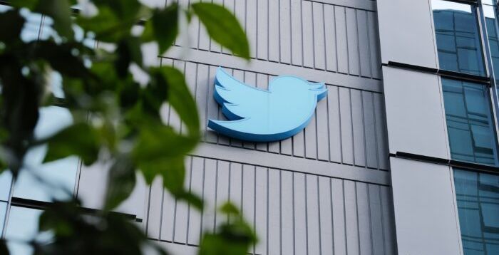 独立记者：FBI曾质疑推特未充分报告外国影响