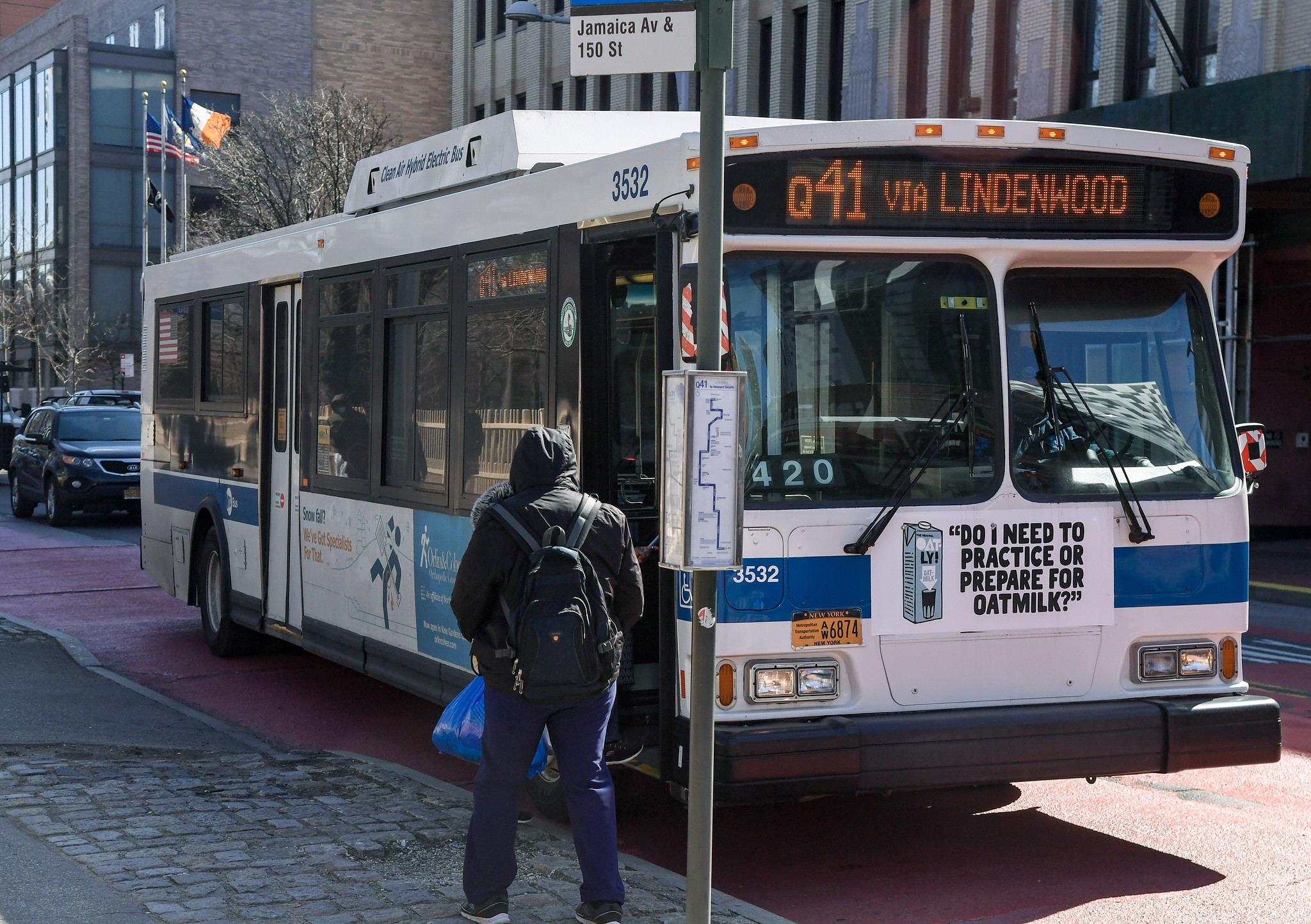 紐約進步派州議員呼籲紐約公車免費化