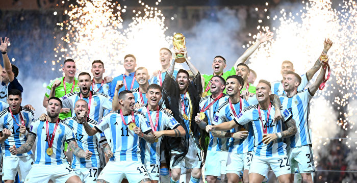 2022卡達足球世界盃，多年後阿根廷拿下冠軍【上】