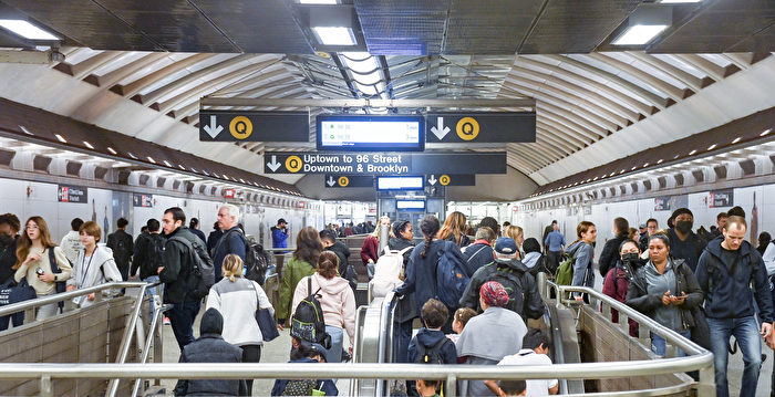 纽约地铁明年6月起 E车与F车等7条线砍服务