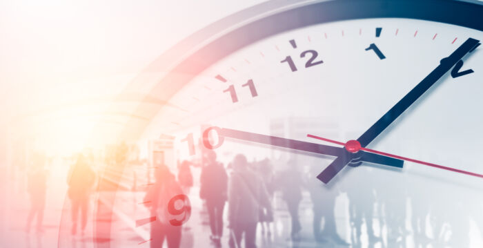 为何年龄越大感觉时间过得越快？ 专家释疑