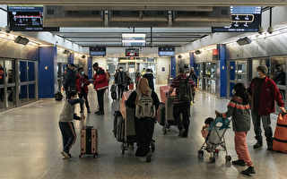 纽约11月机场客运量 首超疫情前水平