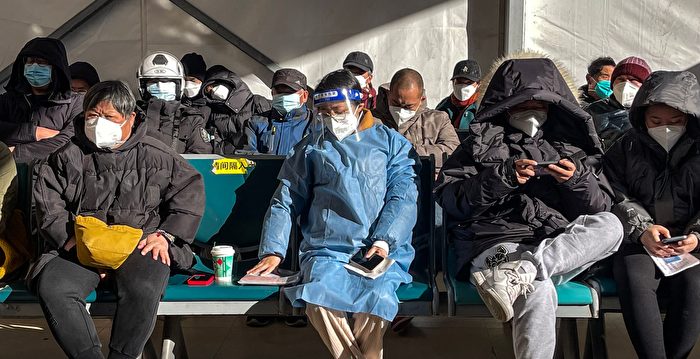 病例激增 上海要求居民非必要不外出