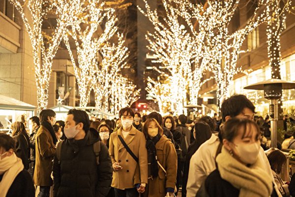 組圖：日本聖誕節 東京民眾欣賞華麗燈飾