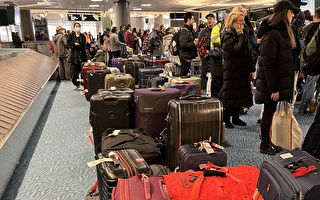 航班延誤行李丟  溫哥華機場地勤短缺成常態