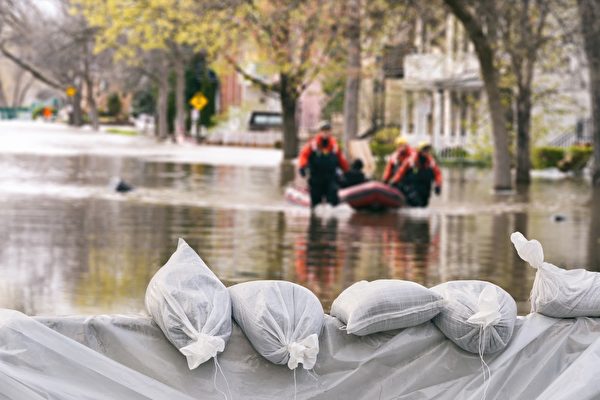 湾区卫生官员提醒洪水后的健康安全风险