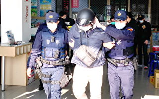 中壢警農會職員 呈現警匪對峙及歹徒制伏場面