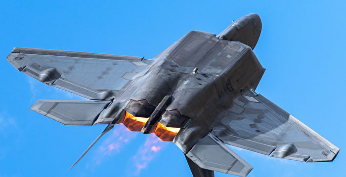 美F-22战斗机有哪些威力 可威慑中俄野心