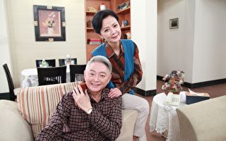 李国超带伤出演8点档 首与妻高欣欣搭档拍戏