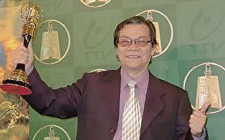 布袋戲大師黃俊雄 獲第42屆行政院文化獎