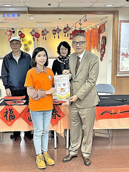 Colleagues in the North District initiated the subscription of love masks, and the First Foundation presented a certificate of appreciation