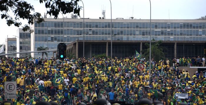 【名家专栏】巴西的政治动荡为何与美国相似