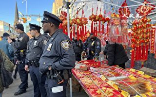 法拉盛小販販賣煙花爆竹 紐約警方沒收並處罰